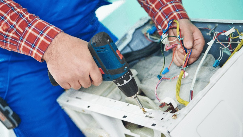 Turgutlu Dominox Dominox çamaşır makinesi kart tamiri – Su almama arızası orijinal parça ile giderildi. - Teknik servis örneği